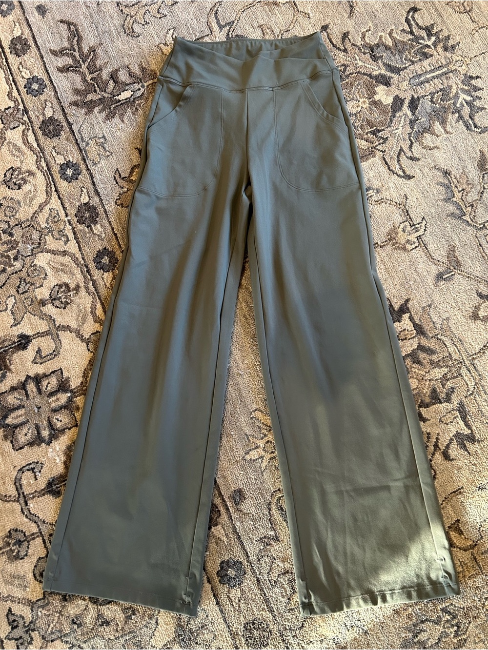 High-Waist Bootcut Pants in Olive Green